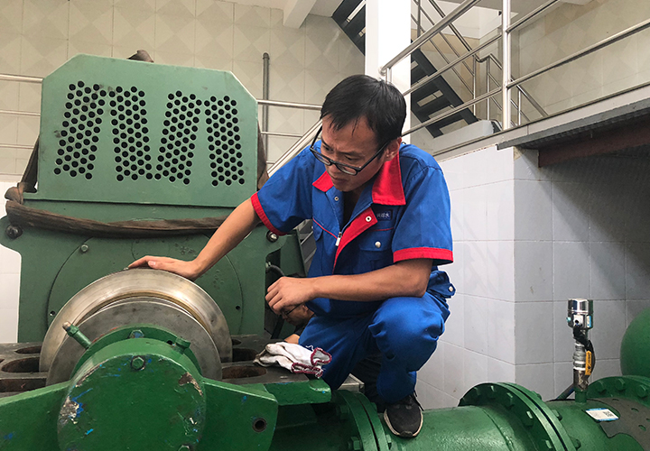 【学标杆 争进位 上新高】平凡的岗位 不平凡的人—记公司设备部维修所副所长