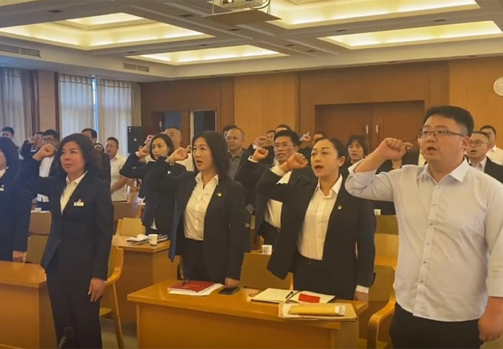 “三敢三比”——-党群部：党务工作的内行人 干部职工的贴心人
